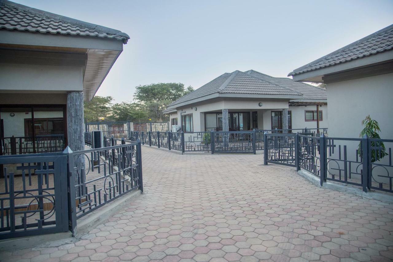 Mc Apartments Lusaka Ngoại thất bức ảnh